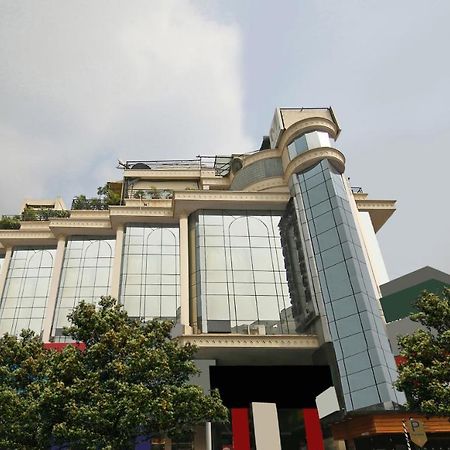 Hotel Monarch Brigade Road Bengalúr Exteriér fotografie