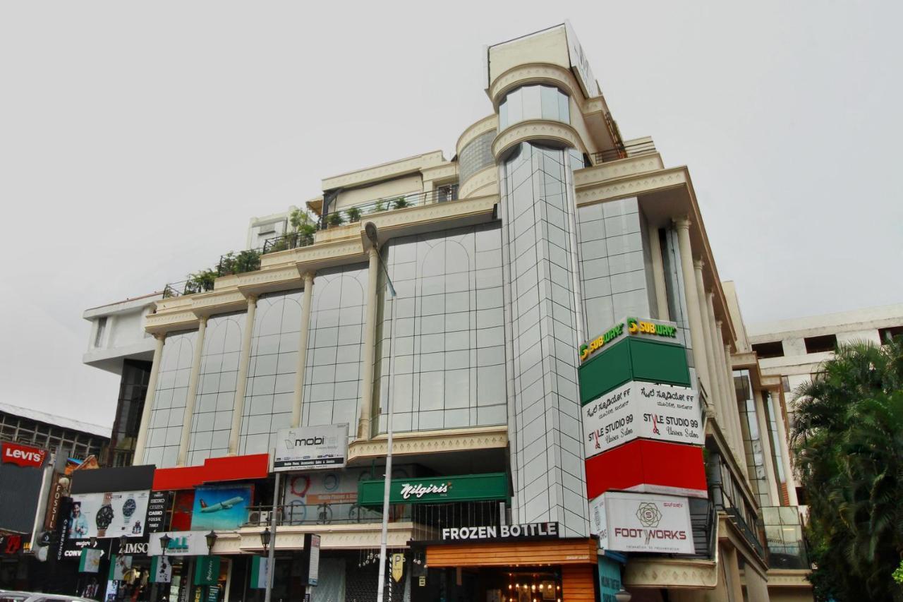 Hotel Monarch Brigade Road Bengalúr Exteriér fotografie