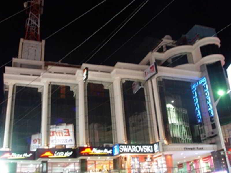 Hotel Monarch Brigade Road Bengalúr Exteriér fotografie
